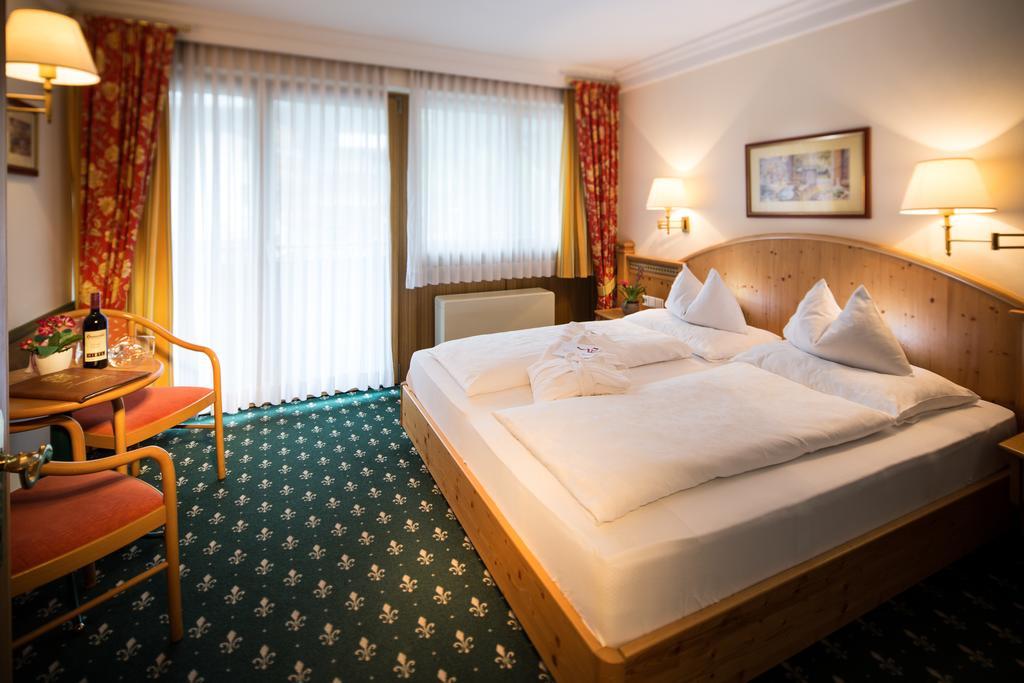 Vital - Und Wellnesshotel Hanneshof Filzmoos Δωμάτιο φωτογραφία